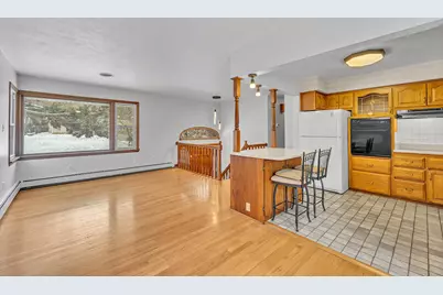 153 N Maple Ave, Slinger, WI 53086 - Photo 8