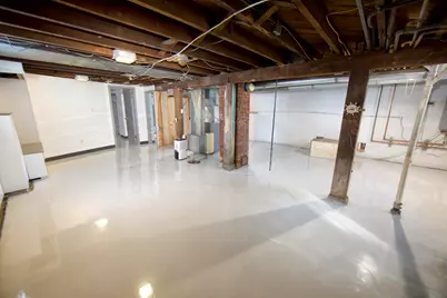 2053 S 91st St, West Allis, WI 53227 - Photo 28