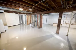 2053 S 91st St, West Allis, WI 53227 - Photo 28