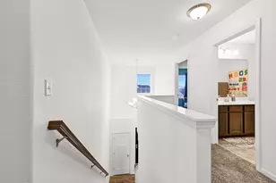 W1171 Meadowsweet Pass, Ixonia, WI 53036 - Photo 16