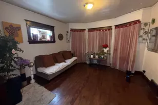 2210 W Keefe Ave, Milwaukee, WI 53206 - Photo 2