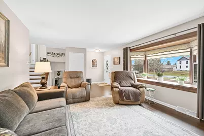 25924  Bennington Dr, Racine, WI 53185 - Photo 10