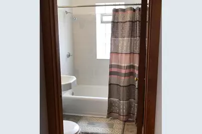 2312 N 71st St, Wauwatosa, WI 53213 - Photo 8