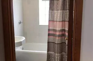 2312 N 71st St, Wauwatosa, WI 53213 - Photo 8