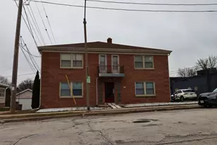 2312 N 71st St, Wauwatosa, WI 53213 - Photo 32