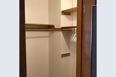 2312 N 71st St, Wauwatosa, WI 53213 - Photo 6