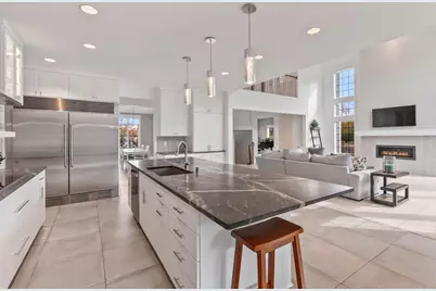 W339S271  Foxtail Ct, Delafield, WI 53066 - Photo 10