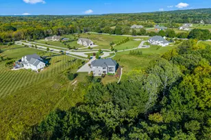 W339S271 Foxtail Ct, Delafield, WI 53066 - Photo 54