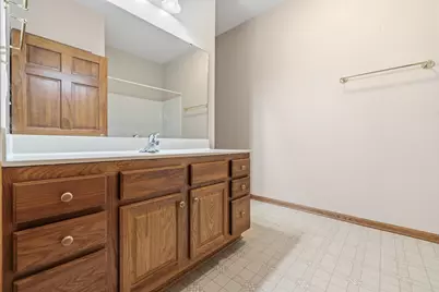 223  Fifth St #319, Hartford, WI 53027 - Photo 16