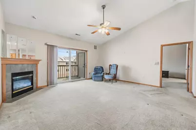 223  Fifth St #319, Hartford, WI 53027 - Photo 12