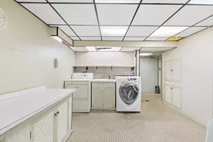 1929 Sunnyside Dr, Waukesha, WI 53186 - Photo 20