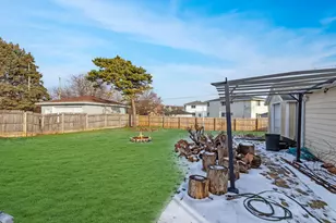 3051 90th St, Sturtevant, WI 53177 - Photo 18