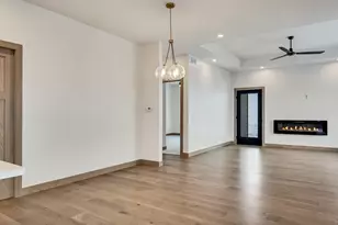 4043 Brooke Elizabeth Dr, Onalaska, WI 54650 - Photo 4