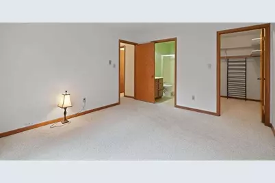 1430  Phesant Run Dr #102, Racine, WI 53406 - Photo 12