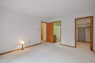 1430 Phesant Run Dr, Racine, WI 53406 - Photo 12