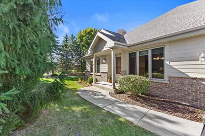 7084 S Fieldstone Ct, Franklin, WI 53132 - Photo 36