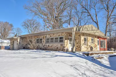 1350  Parkway Dr, Brookfield, WI 53005 - Photo 4