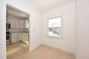 1350 Parkway Dr, Brookfield, WI 53005 - Photo 14