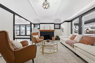 2804 N 38th St, Milwaukee, WI 53210 - Photo 4