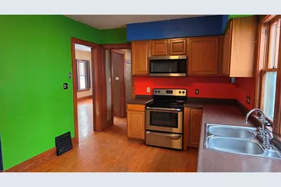 904  Bell Ave, Sheboygan, WI 53083 - Photo 6