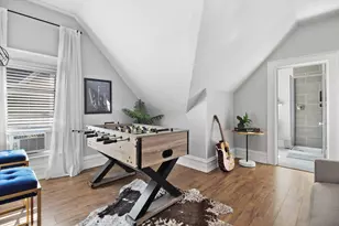 1923 N Oakland Ave, Milwaukee, WI 53202 - Photo 34