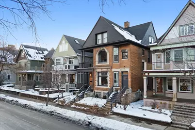 1923 N Oakland Ave #1925, Milwaukee, WI 53202 - Photo 2