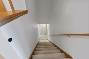 2105 Pine Ridge Ct, Grafton, WI 53024 - Photo 22