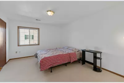 2105  Pine Ridge Ct #H, Grafton, WI 53024 - Photo 12