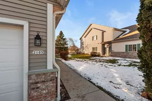 2105 Pine Ridge Ct, Grafton, WI 53024 - Photo 34