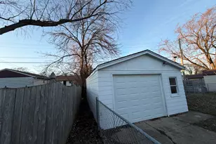 7824 W Herbert Ave, Milwaukee, WI 53218 - Photo 14