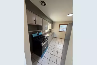 7824 W Herbert Ave, Milwaukee, WI 53218 - Photo 4