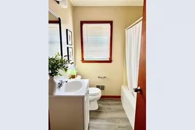 7824 W Herbert Ave, Milwaukee, WI 53218 - Photo 10