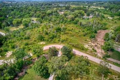 5940  Park Ridge Dr, Racine, WI 53406 - Photo 6