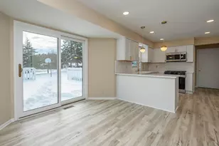 W233N6950 Salem Dr, Sussex, WI 53089 - Photo 18