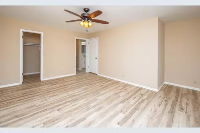 W233N6950  Salem Dr, Sussex, WI 53089 - Photo 30