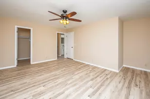 W233N6950 Salem Dr, Sussex, WI 53089 - Photo 30