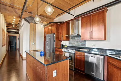 1818 N Water St #306, Milwaukee, WI 53202 - Photo 4