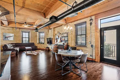 1818 N Water St #306, Milwaukee, WI 53202 - Photo 2