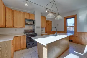 318 N Hartwell Ave, Waukesha, WI 53186 - Photo 10