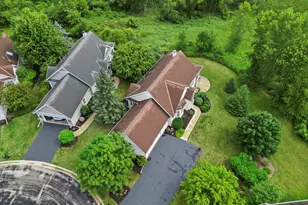 N59W17728 Meadow Ct, Menomonee Falls, WI 53051 - Photo 54