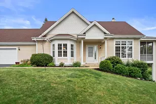 N59W17728 Meadow Ct, Menomonee Falls, WI 53051 - Photo 44