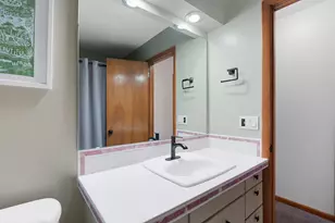 2003 Richmond Ave, Manitowoc, WI 54220 - Photo 24