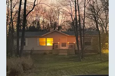 2285  15th Dr, Adams, WI 53934 - Photo 2