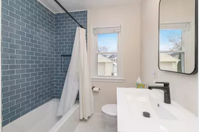 5751 N Shoreland Ave, Whitefish Bay, WI 53217 - Photo 10