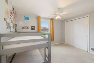 5751 N Shoreland Ave, Whitefish Bay, WI 53217 - Photo 18