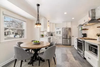 5751 N Shoreland Ave, Whitefish Bay, WI 53217 - Photo 6