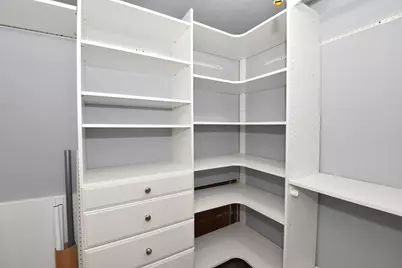 3777 S Ahmedi Ave, Saint Francis, WI 53235 - Photo 30