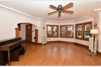 3777 S Ahmedi Ave, Saint Francis, WI 53235 - Photo 8