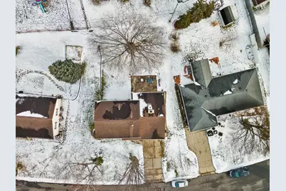 W177N9140  St Francis Dr, Menomonee Falls, WI 53051 - Photo 44