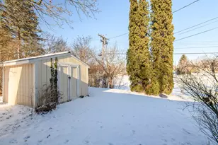 4980 W Willow Rd, Brown Deer, WI 53223 - Photo 32